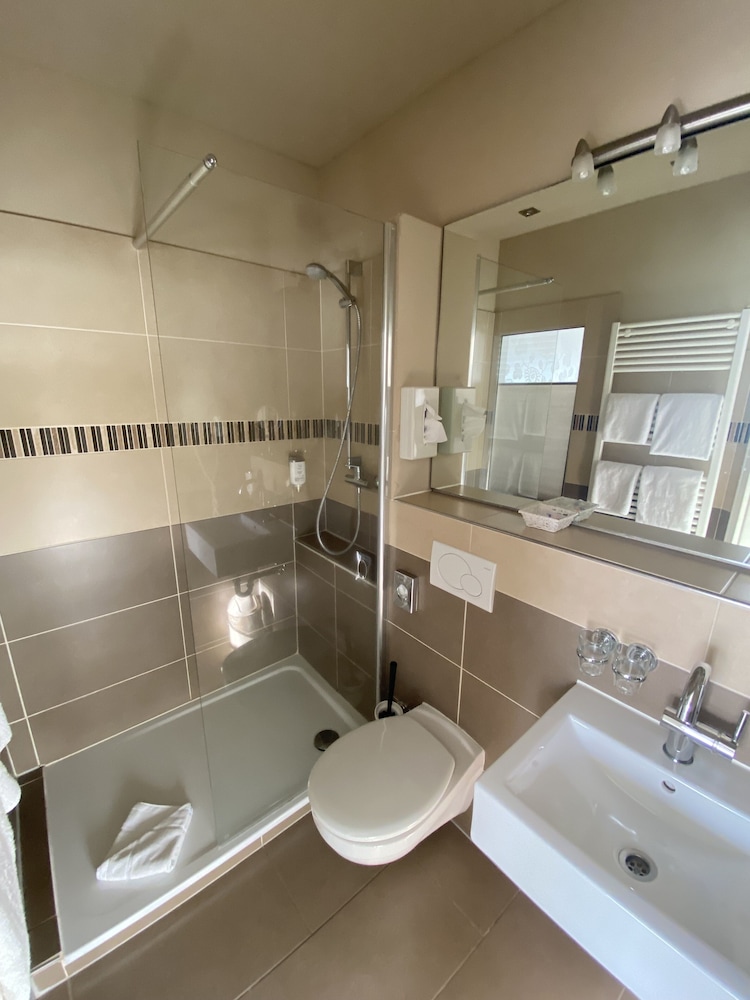 Apartment - Photo 18