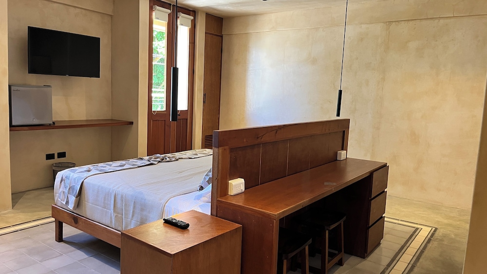 Standard Room photo 2