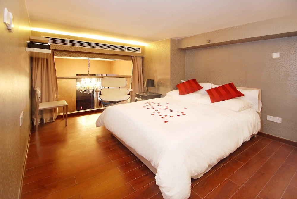 Business Suite, 2 Single Beds photo 1