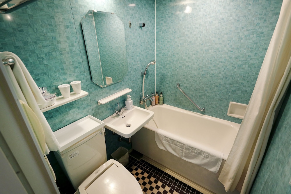 Triple Room, Non Smoking - Photo 6