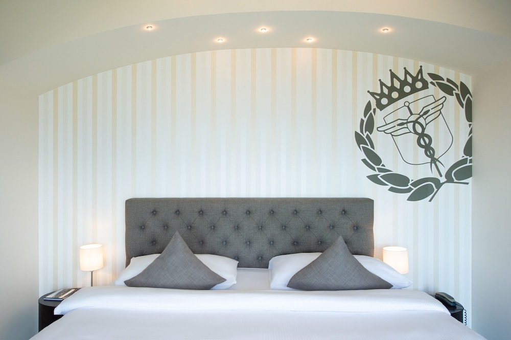 Skyline Suite with City View