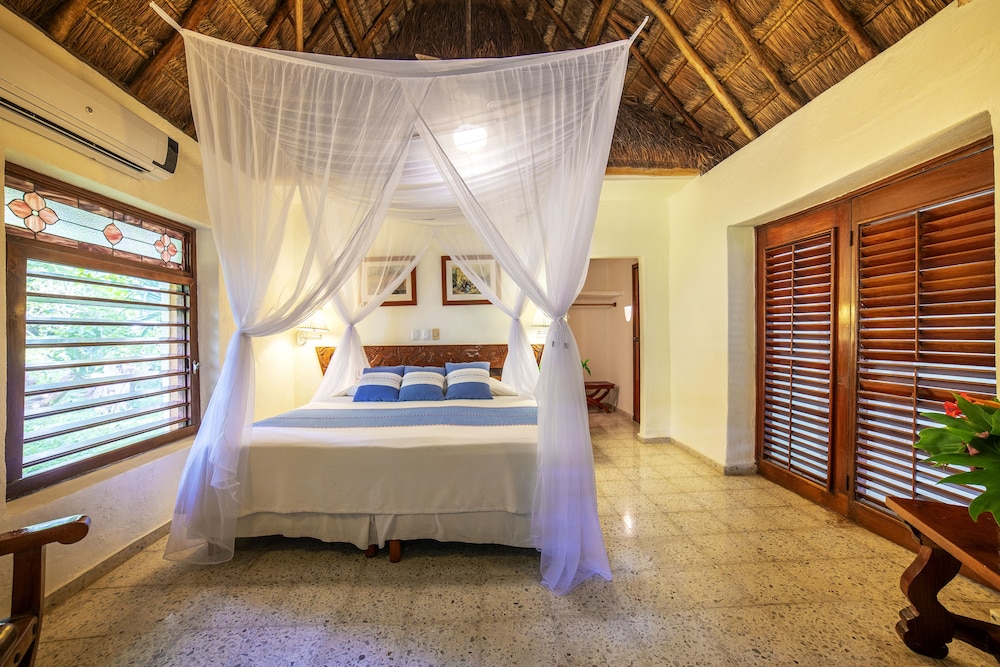 Bungalow (Mayan)