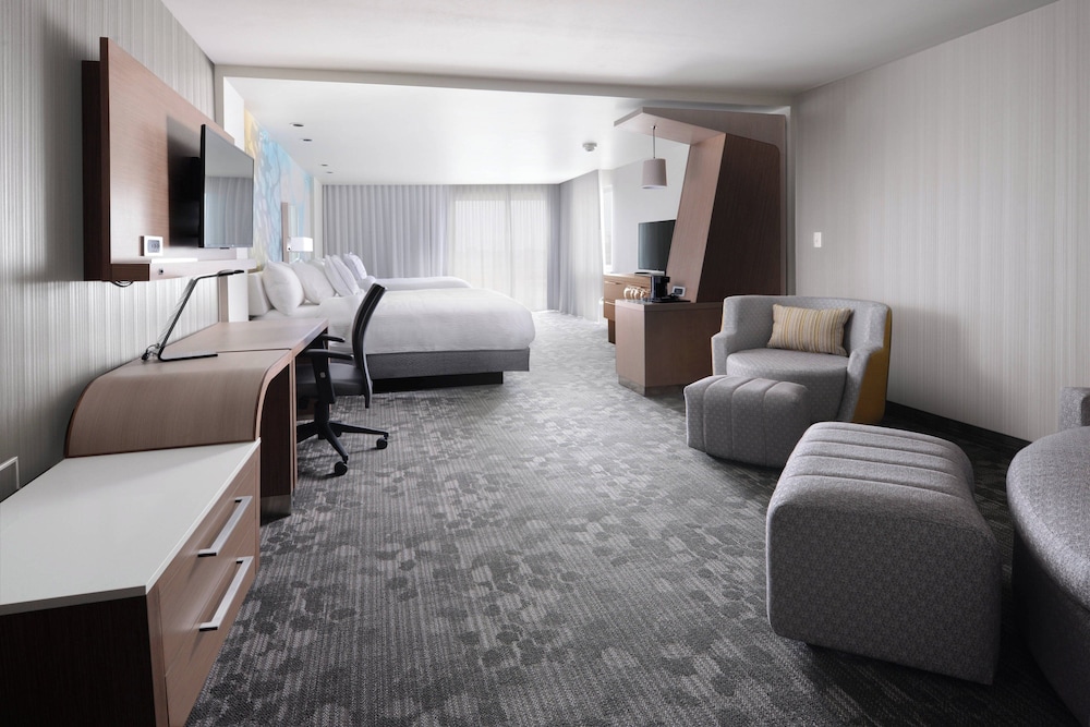 Room, Multiple Beds (Hearing Accessible) photo 3