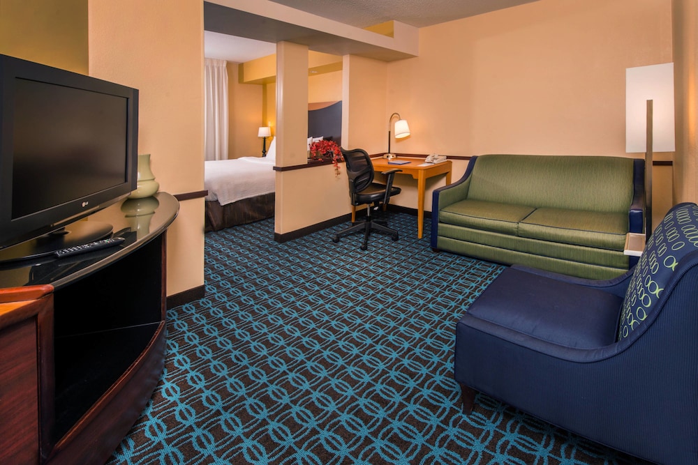 Room, 2 Queen Beds (Hearing Accessible) - Photo 3