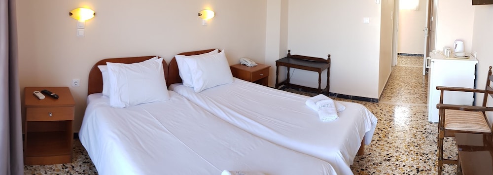 Double Room, Partial Sea View