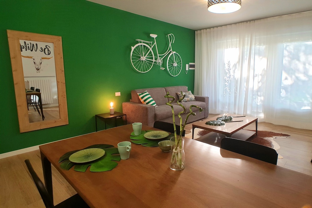Exclusive Studio, Multiple Beds (3 PAX) photo 1