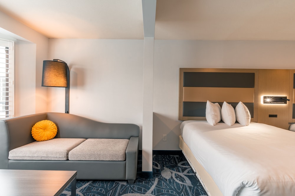 Business Room, 2 Queen Beds - Photo 1