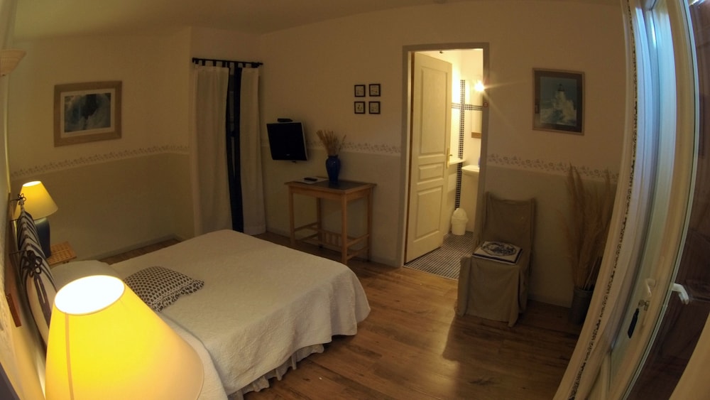 Family Double Room, 1 Bedroom, Connecting Rooms (L'Océane) photo 1