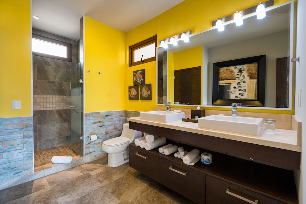 Luxury Penthouse, 1 Bedroom, Mountain View