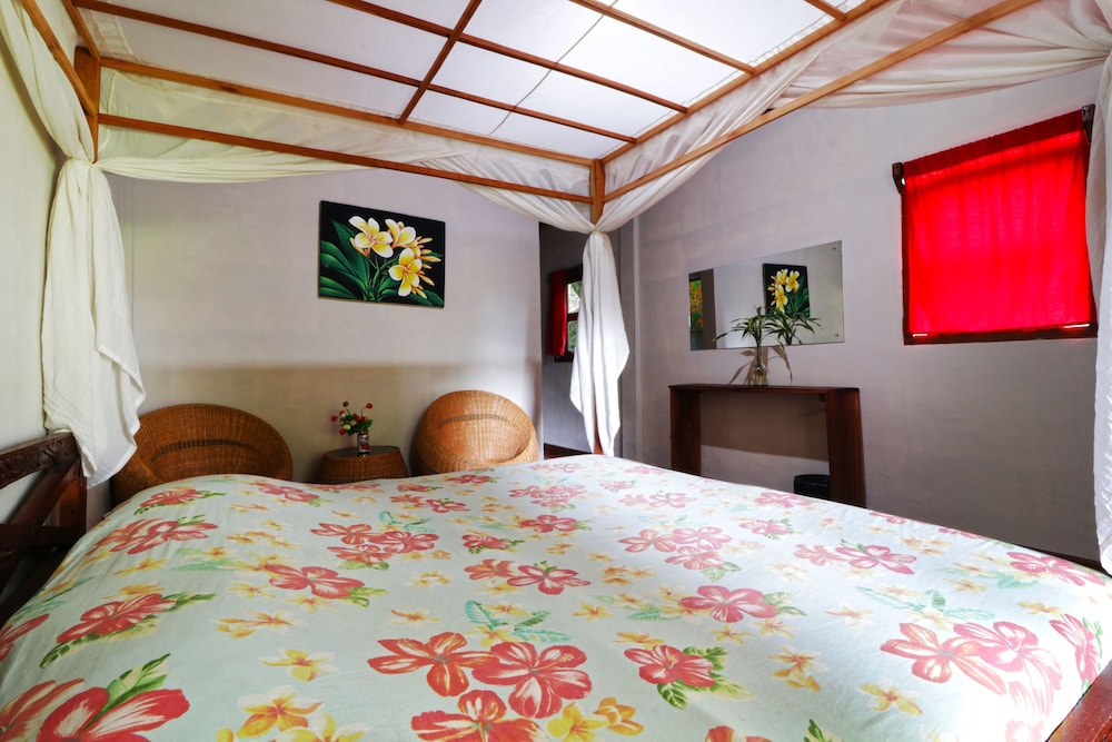 Deluxe Room - Photo 1