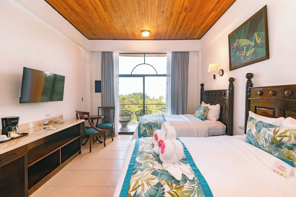 Superior Jungle View With Two Beds - Photo 2