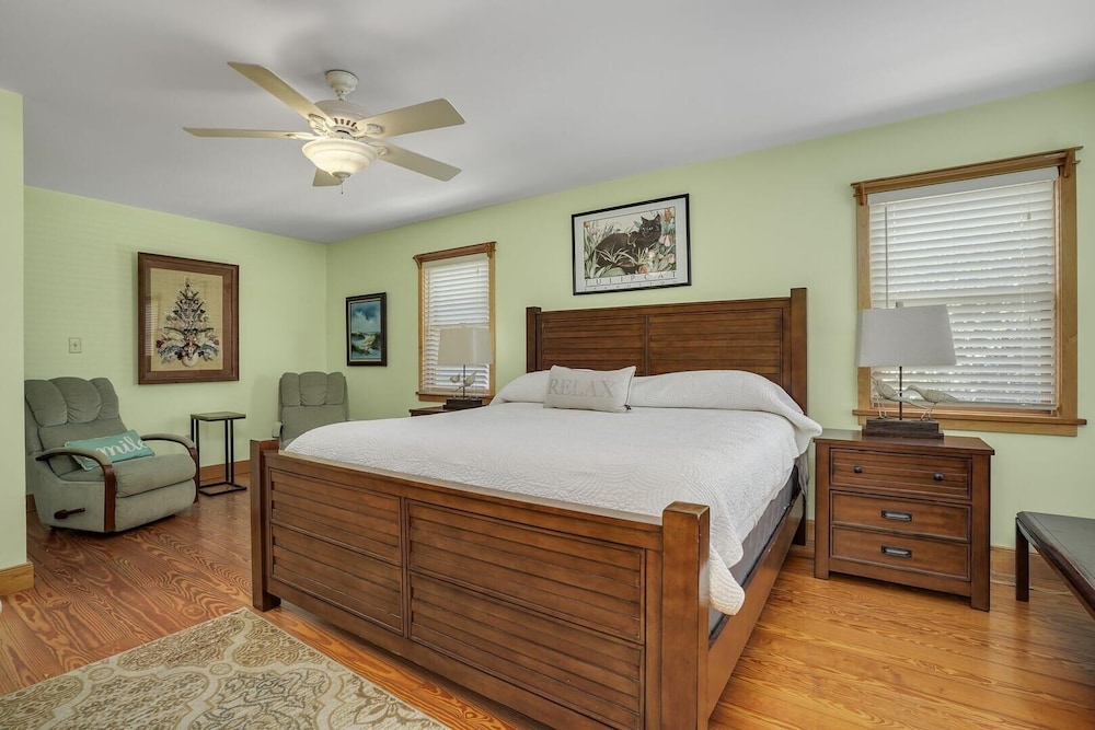 House, 4 Bedrooms