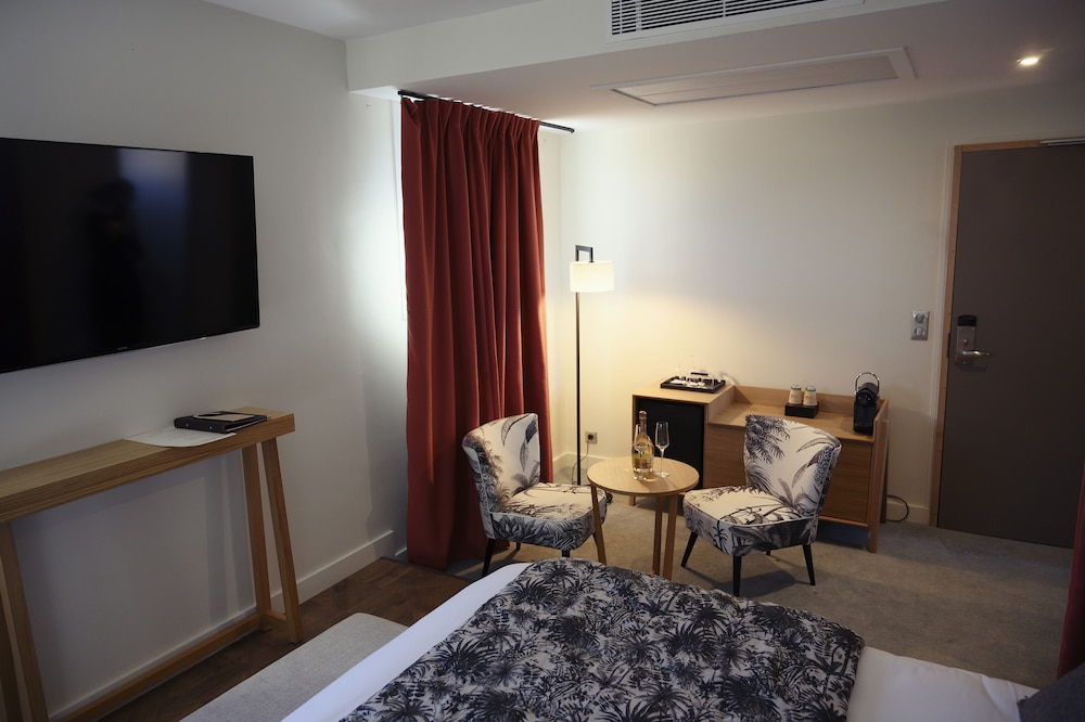 Luxury Room - Photo 3