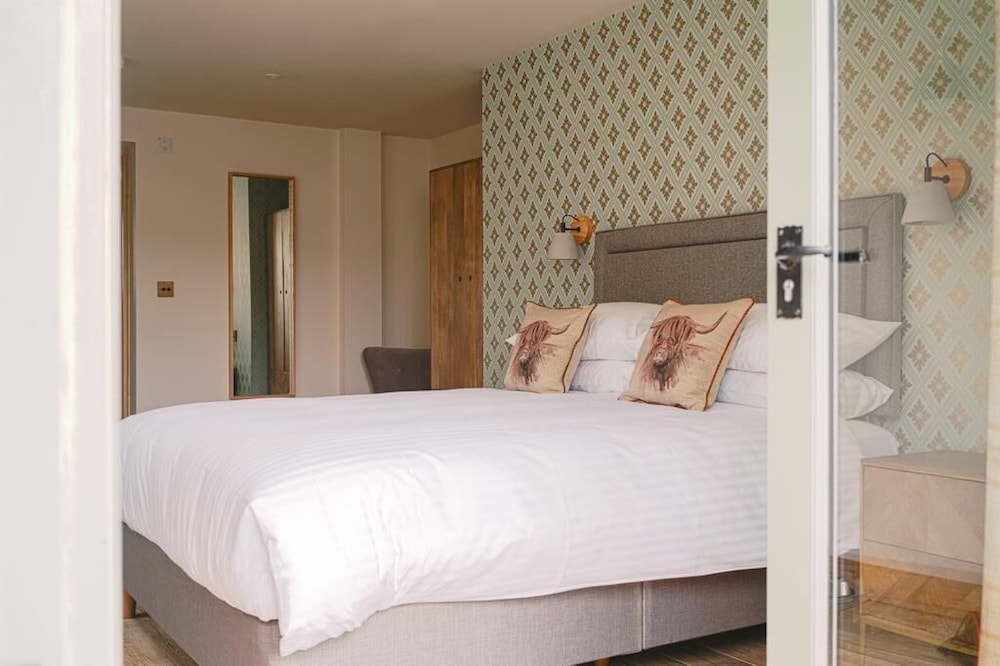 Double Room (Old Spot)
