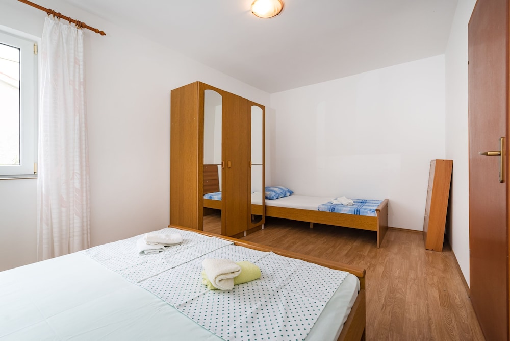 Apartment, 1 Bedroom, Balcony, Garden View