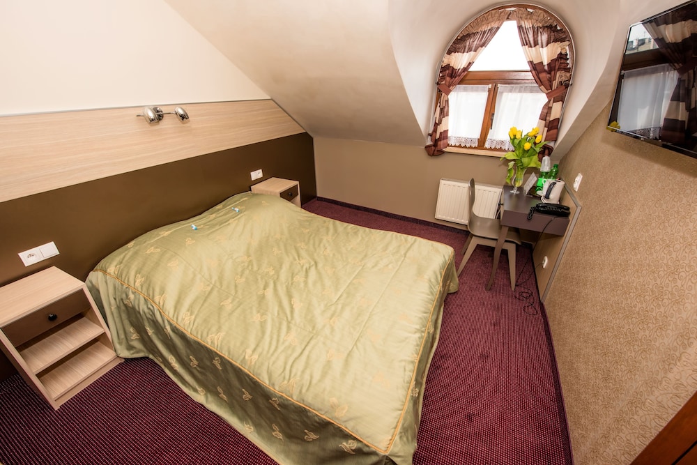 Standard Double Room - Photo 4