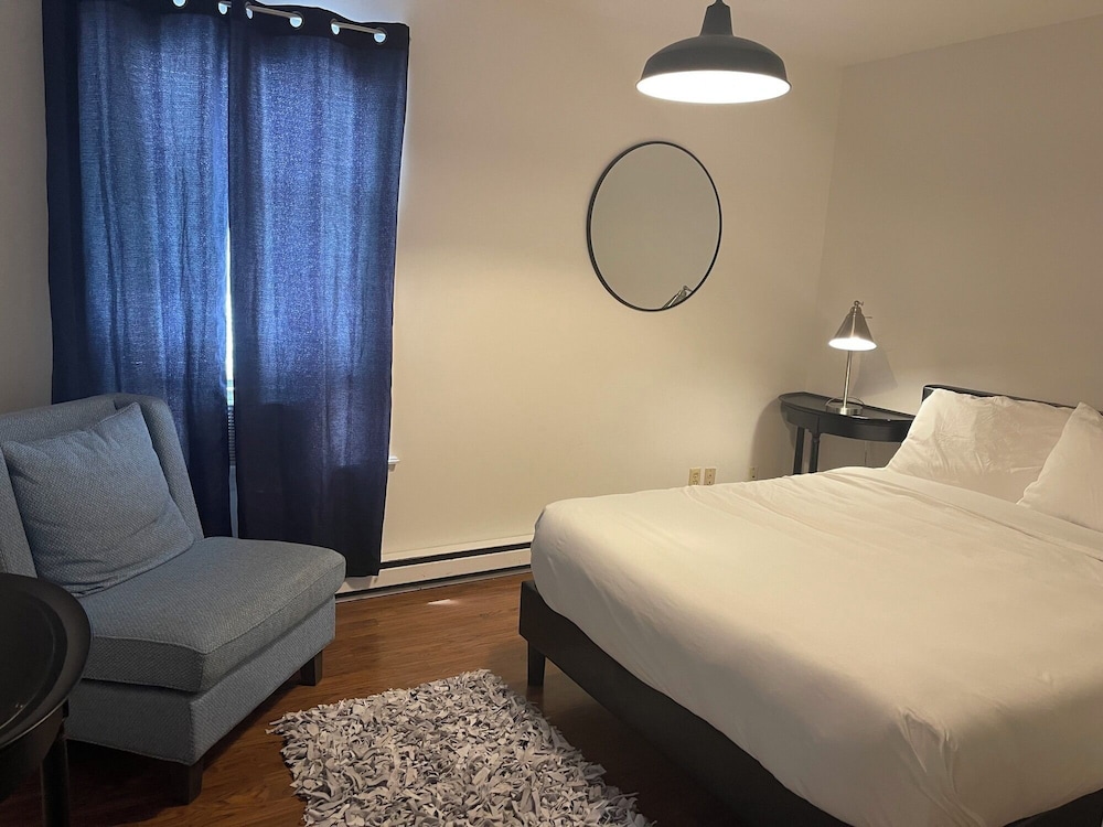 Apartment photo 1