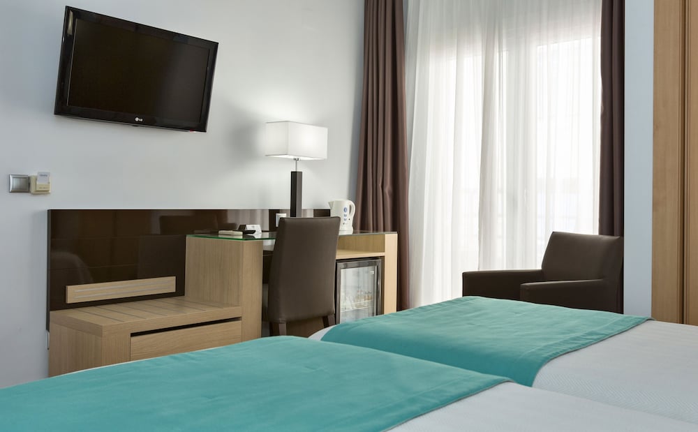 Superior Double Room - Photo 2