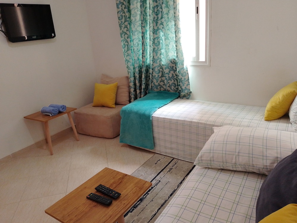 Deluxe Twin Room photo 2