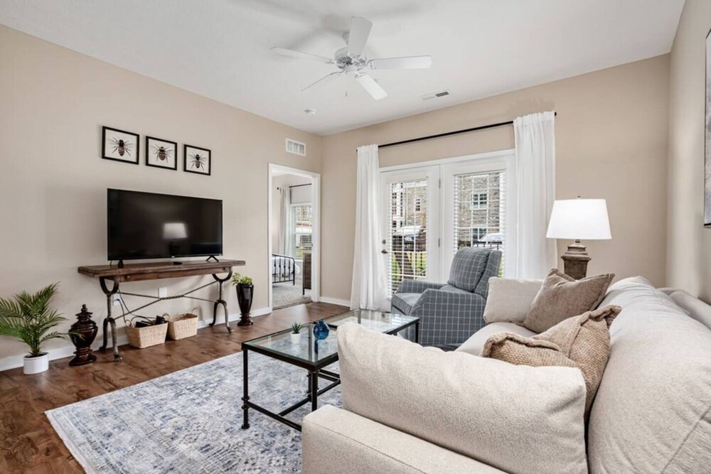 Pet-friendly 2BR On 1st Floor Parking W D, Billede 14
