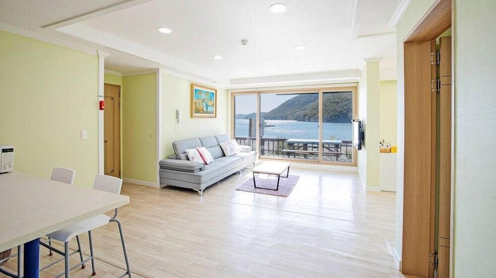 Room (VIP group, family (Two room)) - Photo 1