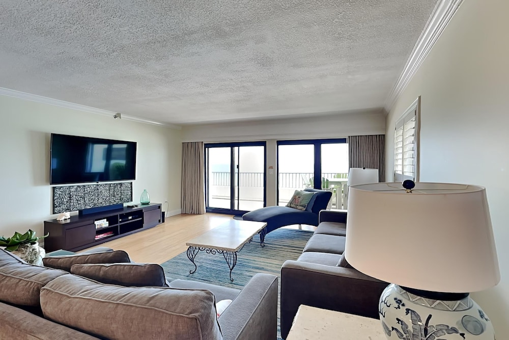Condo, Multiple Beds, Balcony, Ocean View (#606 - No Pets)