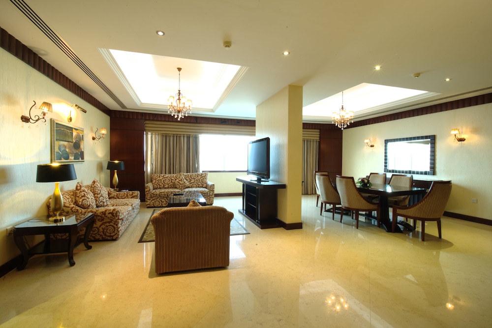 Royal Suite photo 3