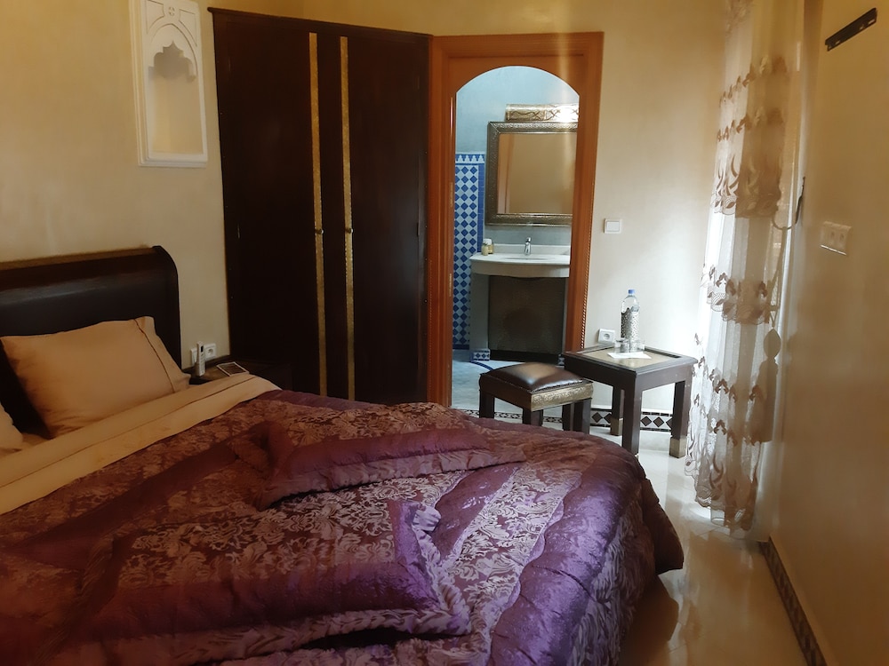 Standard Double Room, 1 Queen Bed, Tower