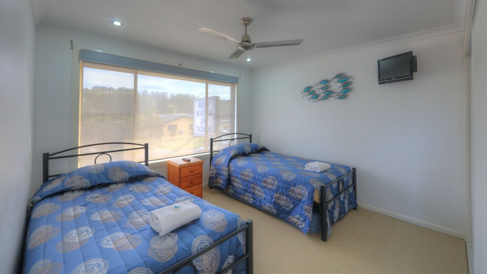 2 Bedroom 2 Storey Townhouse photo 2