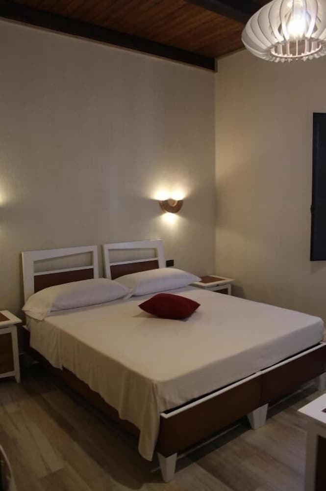 Triple Room (Sovrana)