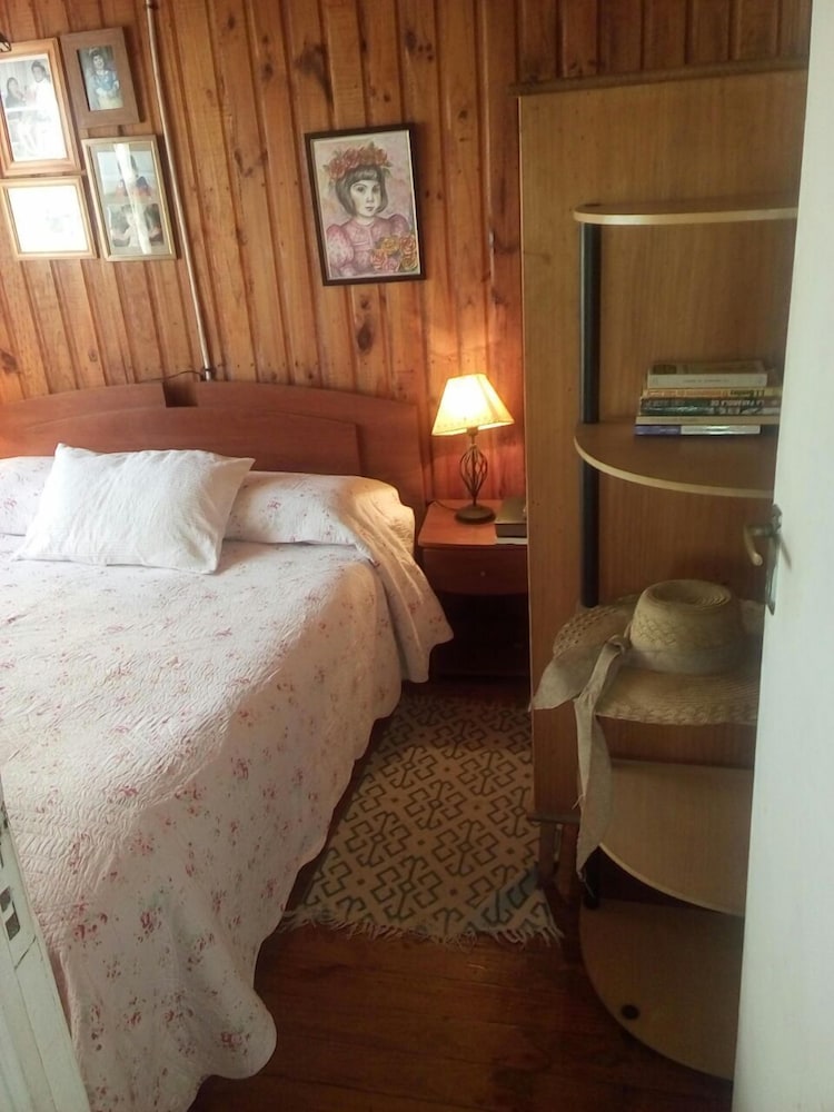 House, 3 Bedrooms photo 3
