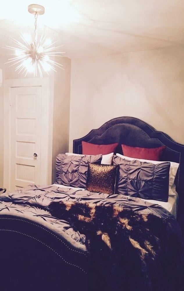 Deluxe Condo, 2 Bedrooms, Kitchen
