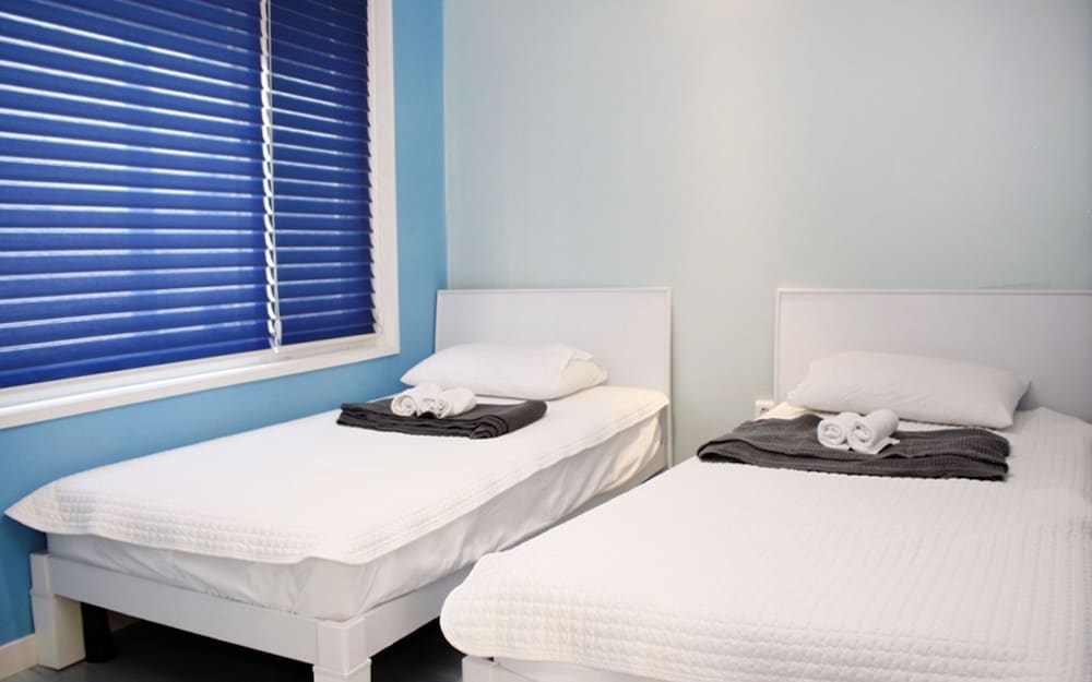 Room (301#)