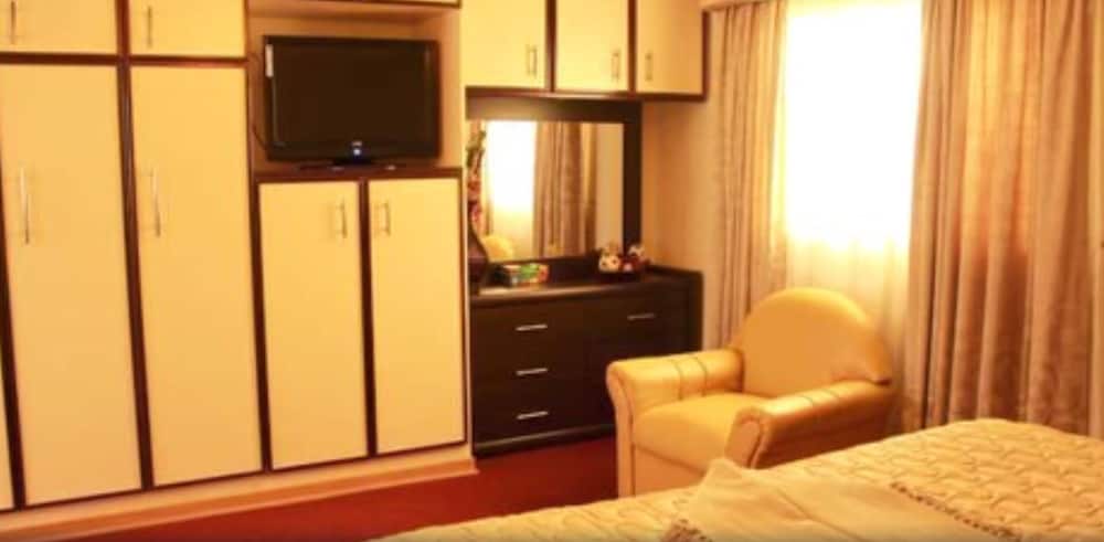 Deluxe Room, Garden View photo 3