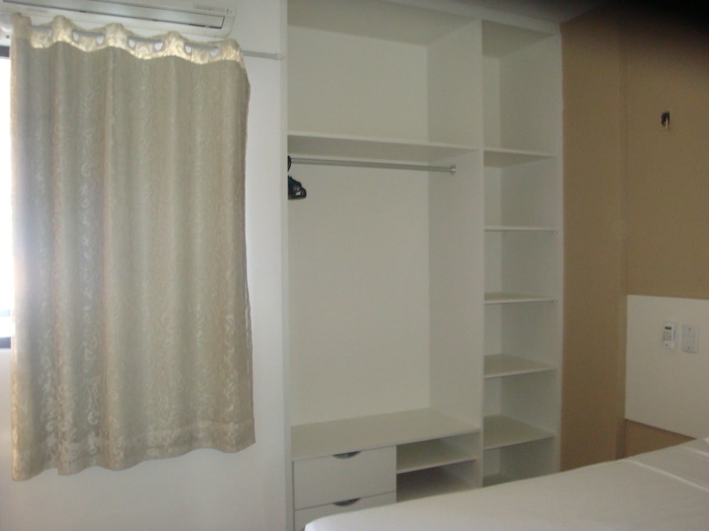 Quintuple Apartment