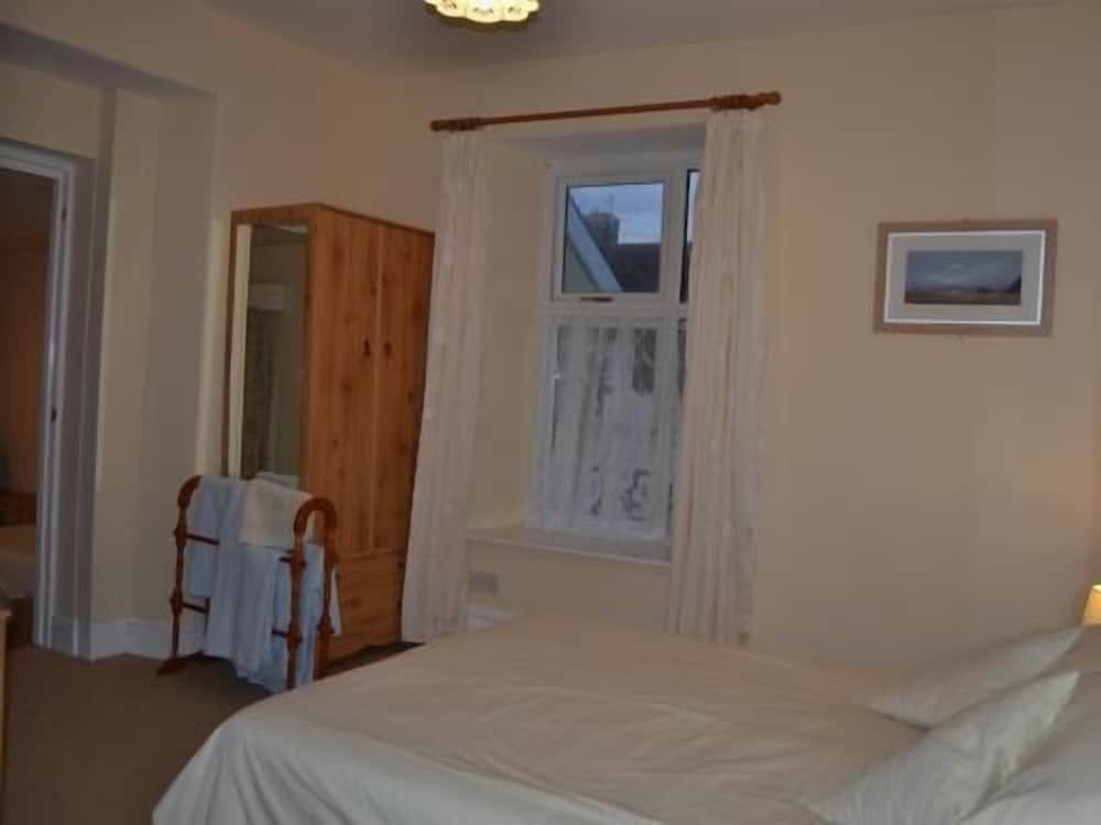 Suite, Ensuite ((Room 07))