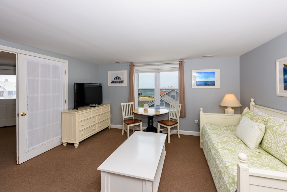 Suite, Multiple Beds, Non Smoking