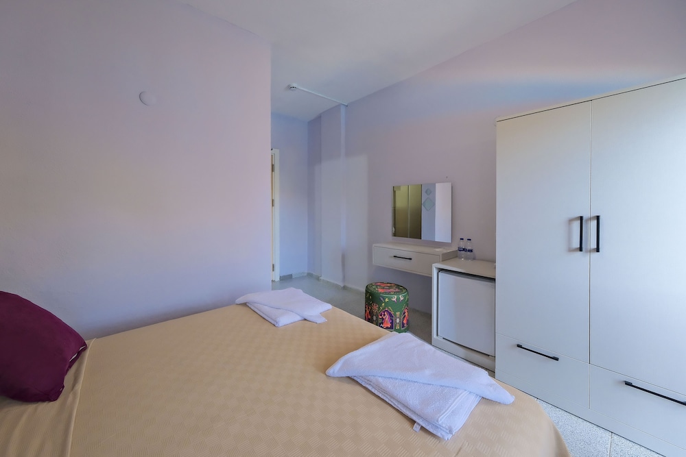 Superior Double Room, Balcony - Photo 8