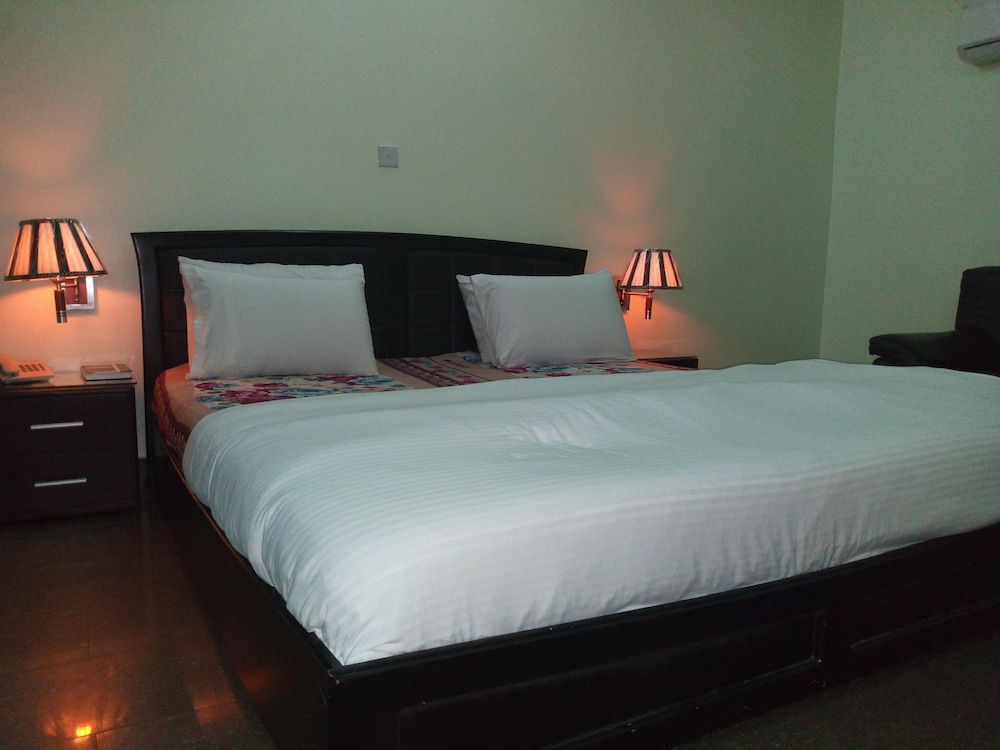 Premium Room, 1 Queen Bed, Non Smoking photo 1