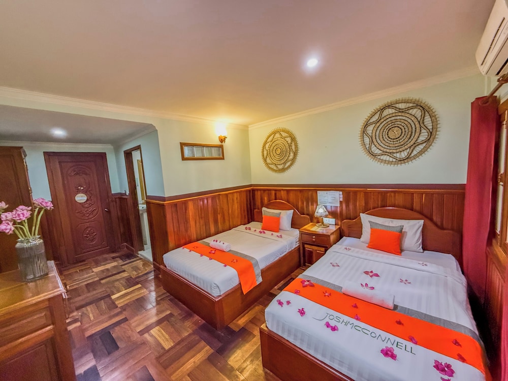 Double or Twin with Balcony