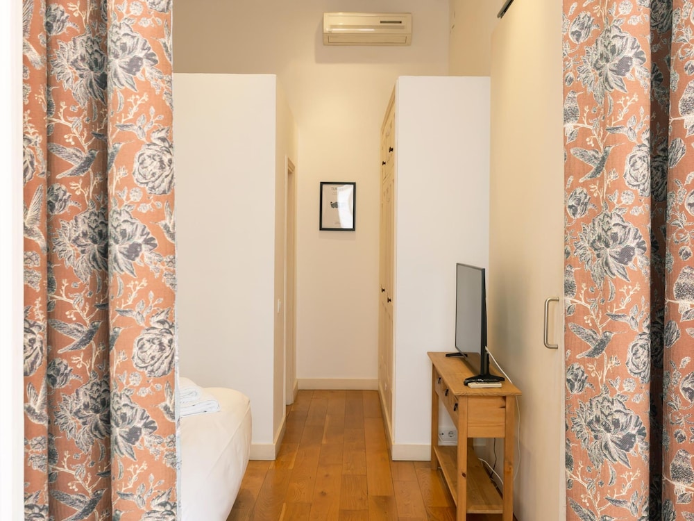 Apartment photo 3