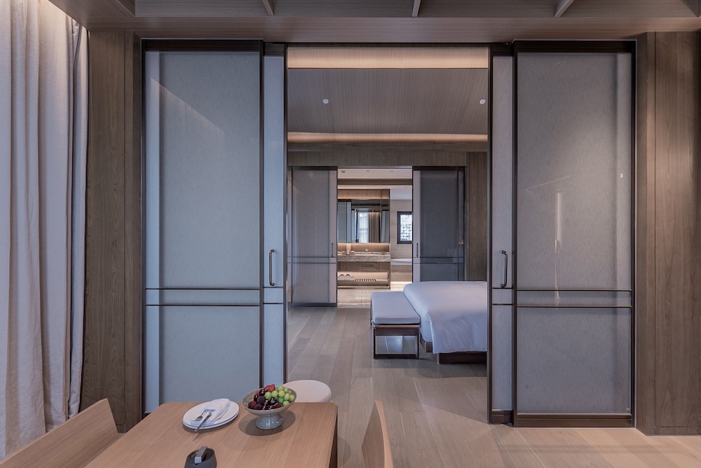 YINSHAN Suite photo 2