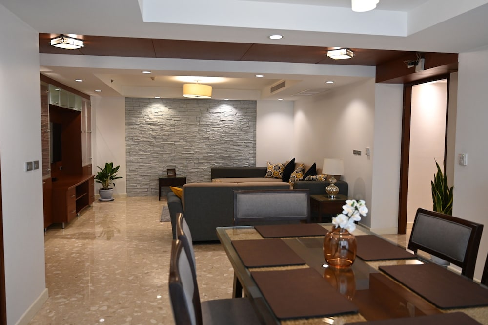 3-Bedroom Apartment (4D) photo 3