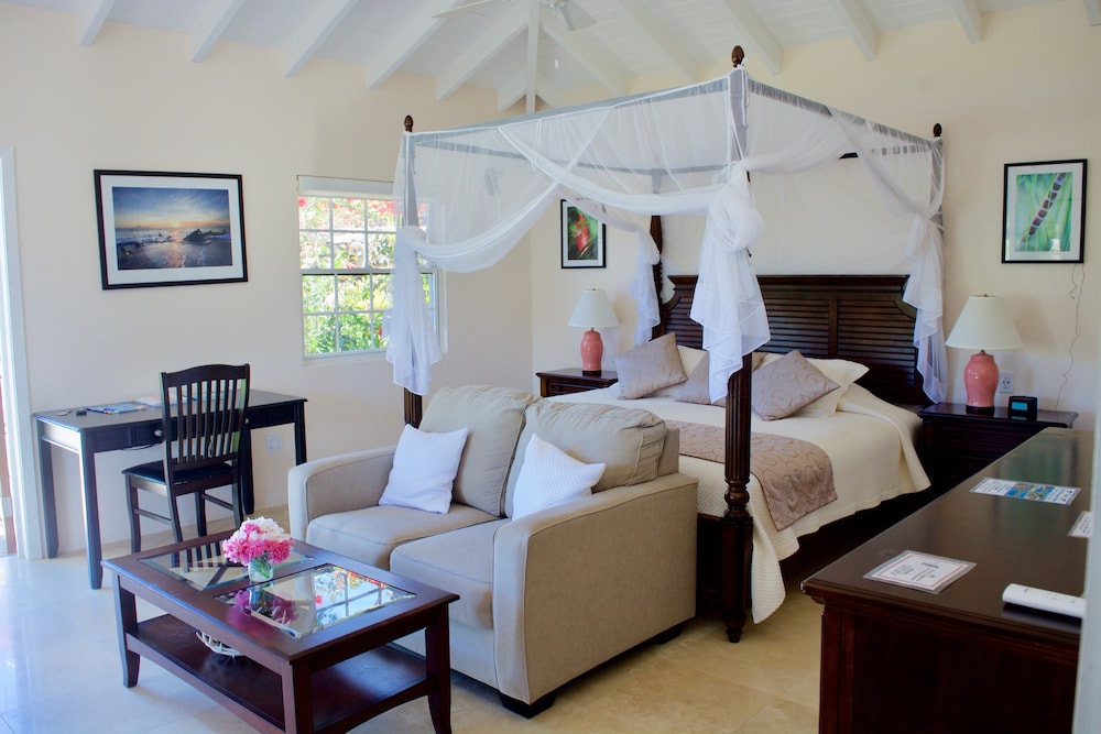 Deluxe Gunpowder Suite, Harbour View, Balcony photo 2
