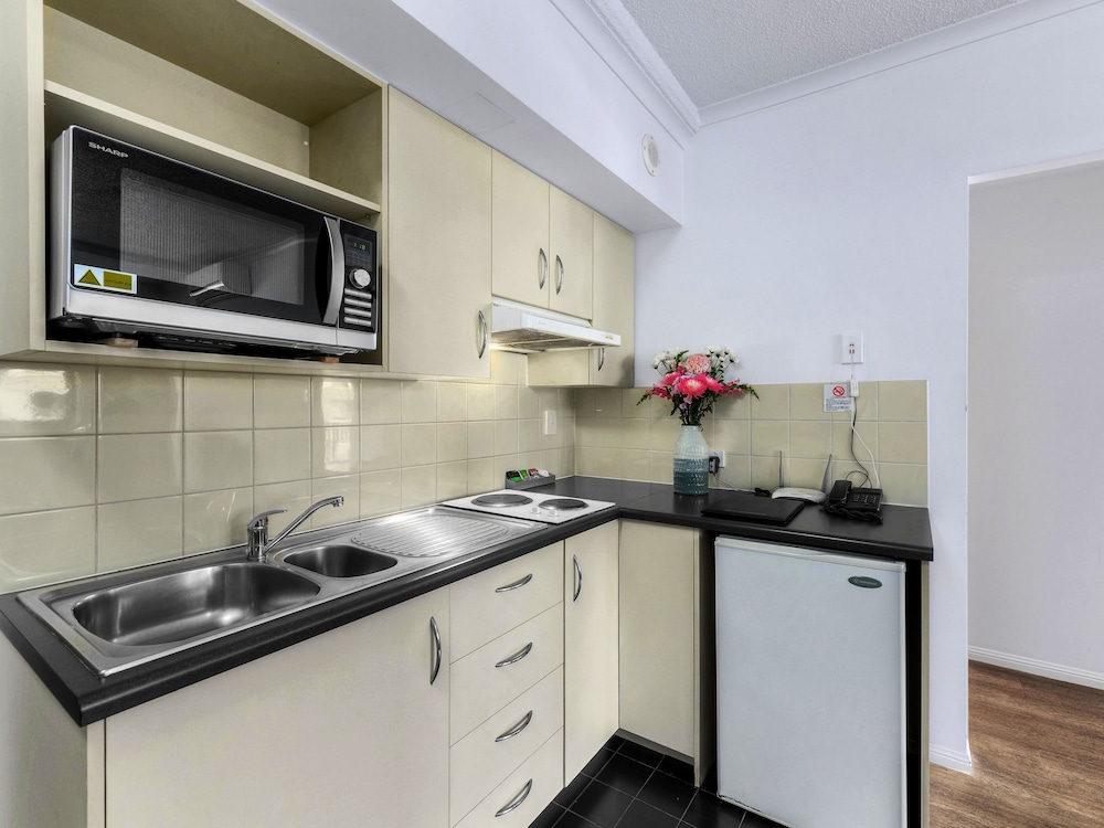 One Bedroom Apartment - Photo 14