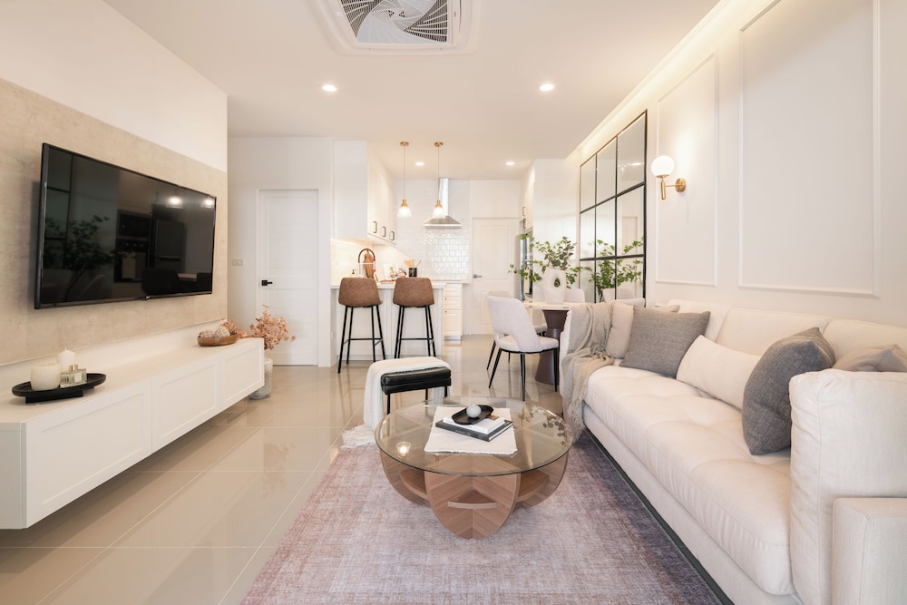 Luxury Townhome photo 1