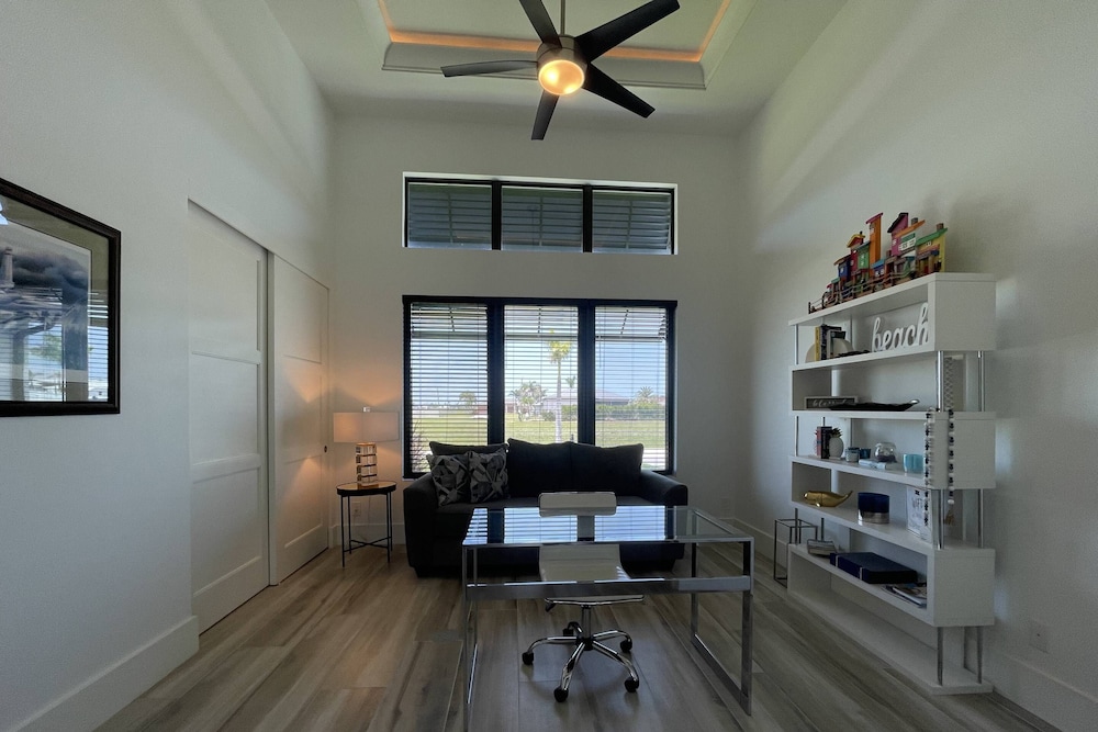 House (1625 Nw 32nd Ct)