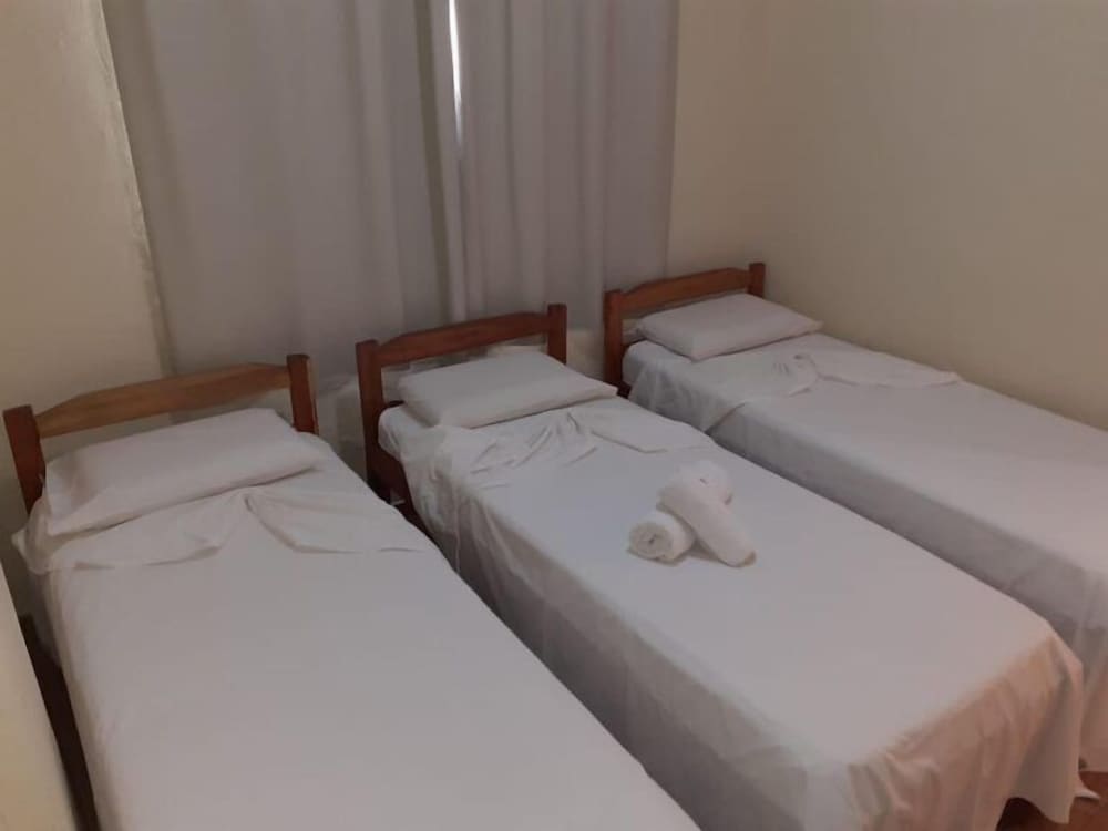 Deluxe Triple Room, City View photo 1