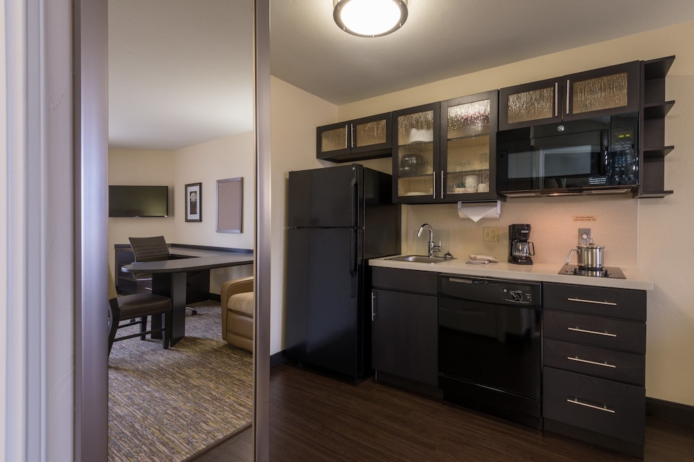 Studio Suite, 2 Queen Beds, Accessible (Communication Accessible)
