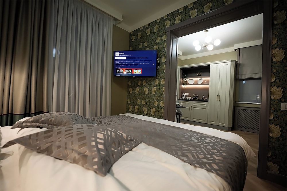 Room 4